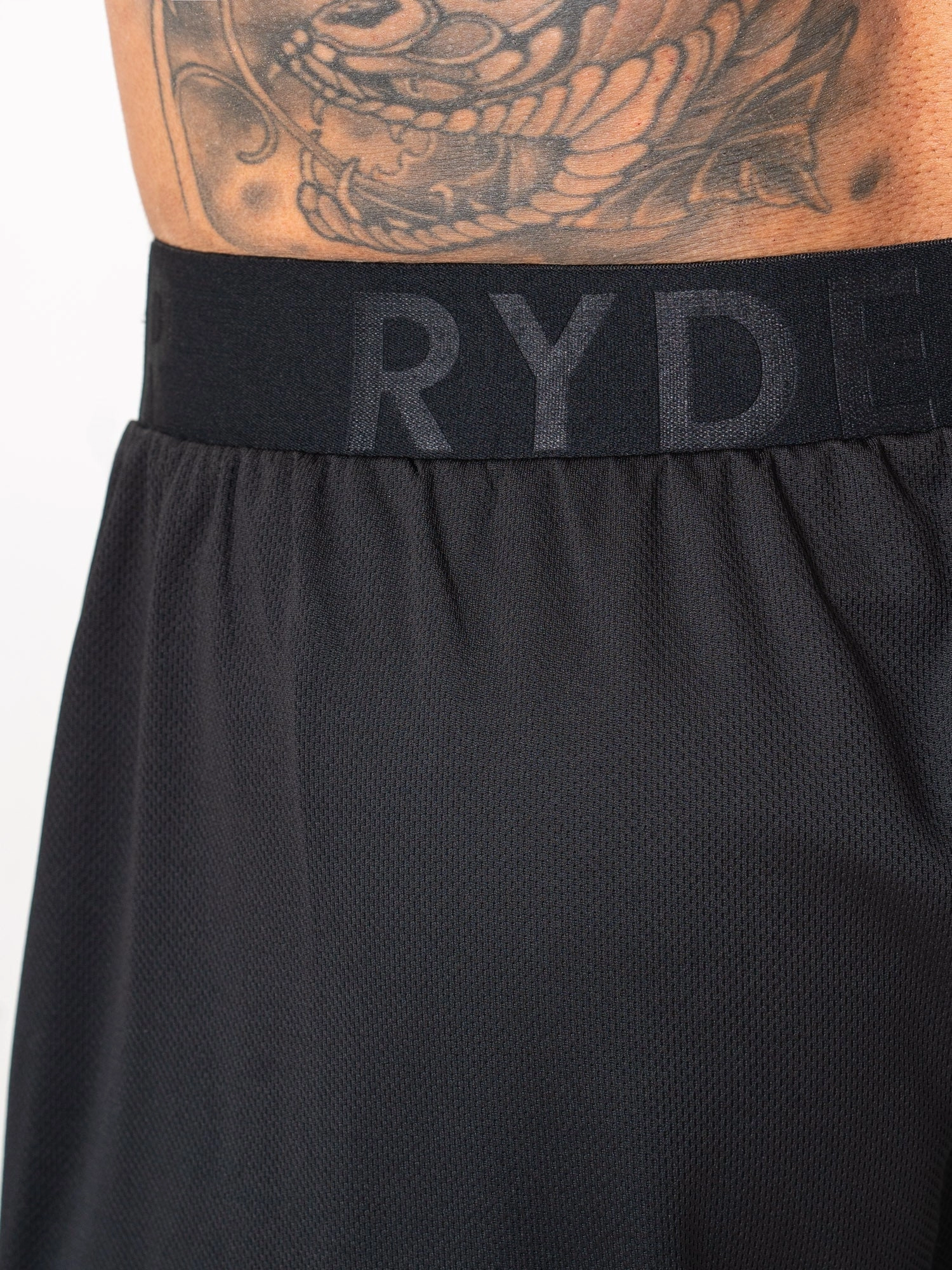 Advance Mesh Short - Black