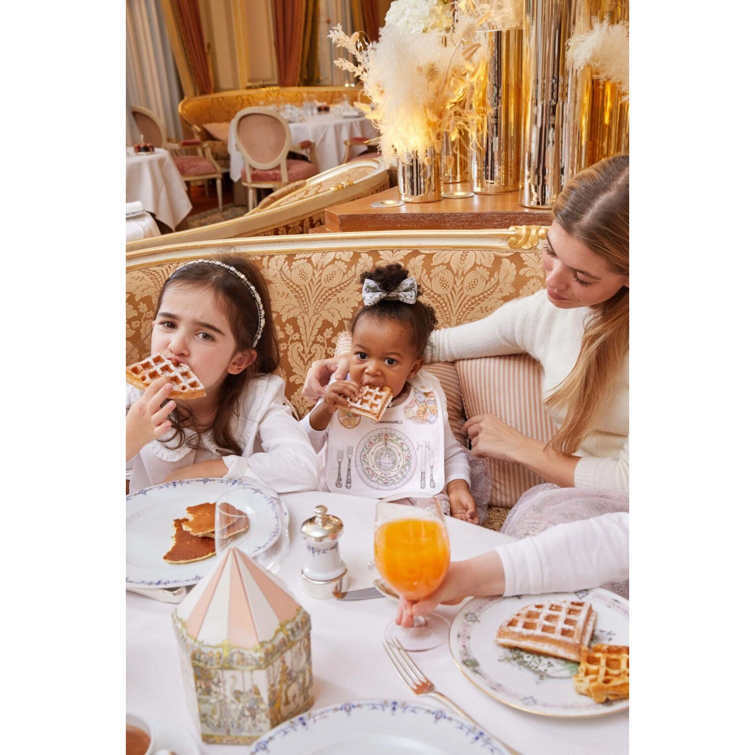 Atelier Choux Satin Bib Bon Appetit