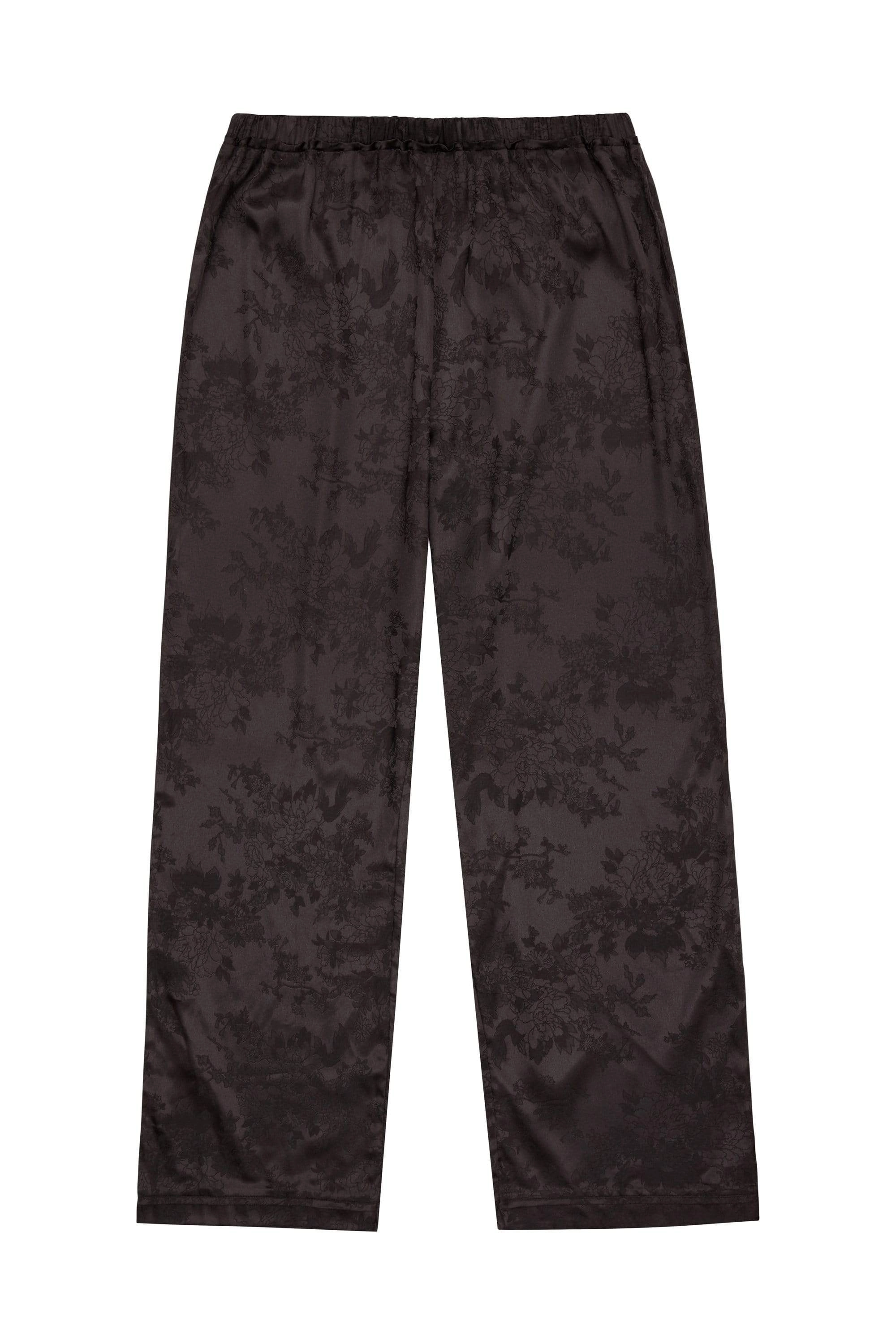 Wolf & Whistle Eden Knot front PJ set
